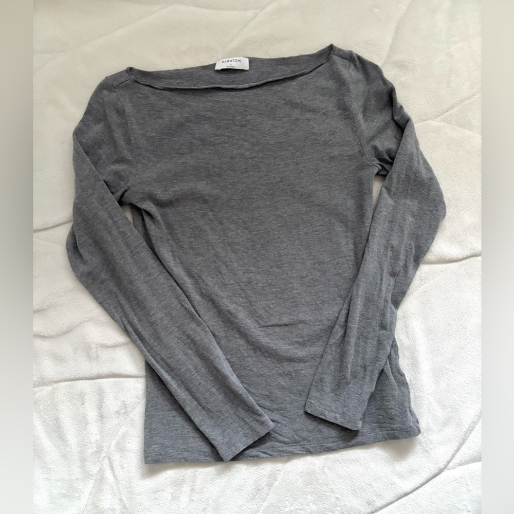 Aritzia top
